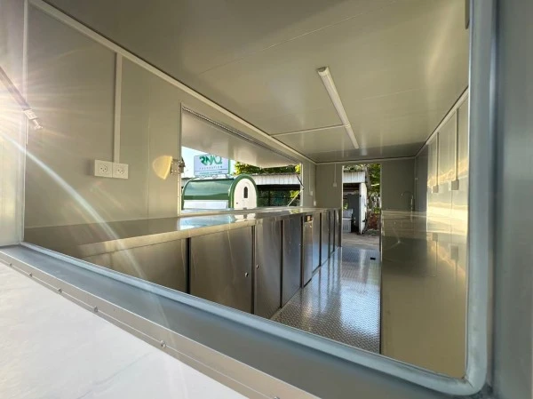 Heavy-Duty Steel Outdoor Street Food Kiosk