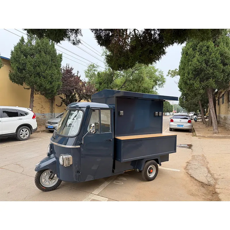 Piaggio साइड-ओपनिंग फास्ट फूड भ्यान